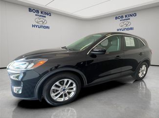 Used 2021 Ford Escape SE FWD video 1