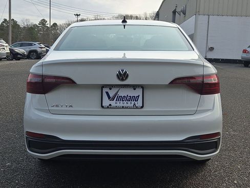 Used 2023 Volkswagen Jetta S FWD image 28
