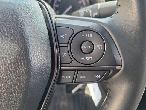 Used 2024 Toyota Camry SE w/ Blackout Package (TMS) image 24