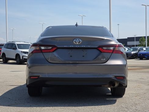 Used 2022 Toyota Camry LE w/ Carpet Mat Package (TMS) FWD image 15