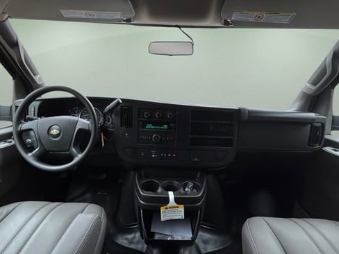 New 2025 Chevrolet Express 2500 Work Van w/ Driver Convenience Package image 18