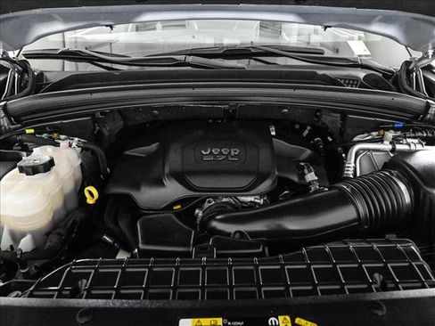 Used 2023 Jeep Grand Cherokee L Summit w/ Advanced Protech Group IV AWD/4WD image 25