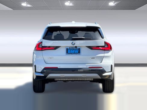 Used 2025 BMW X1 xDrive28i w/ Convenience Package AWD/4WD image 10