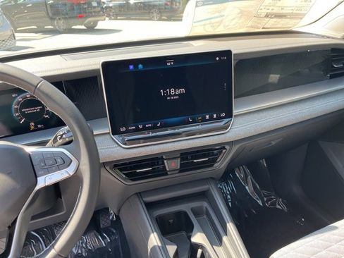 New 2025 Volkswagen Tiguan S image 19