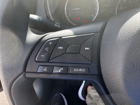 Used 2024 Nissan Kicks S FWD image 15