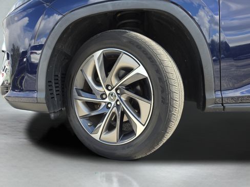 Used 2018 Lexus RX 450hL Luxury w/ Accessory Package AWD/4WD image 43