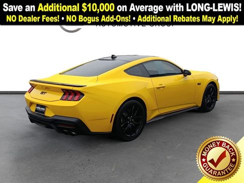 Used 2024 Ford Mustang GT Premium image 7