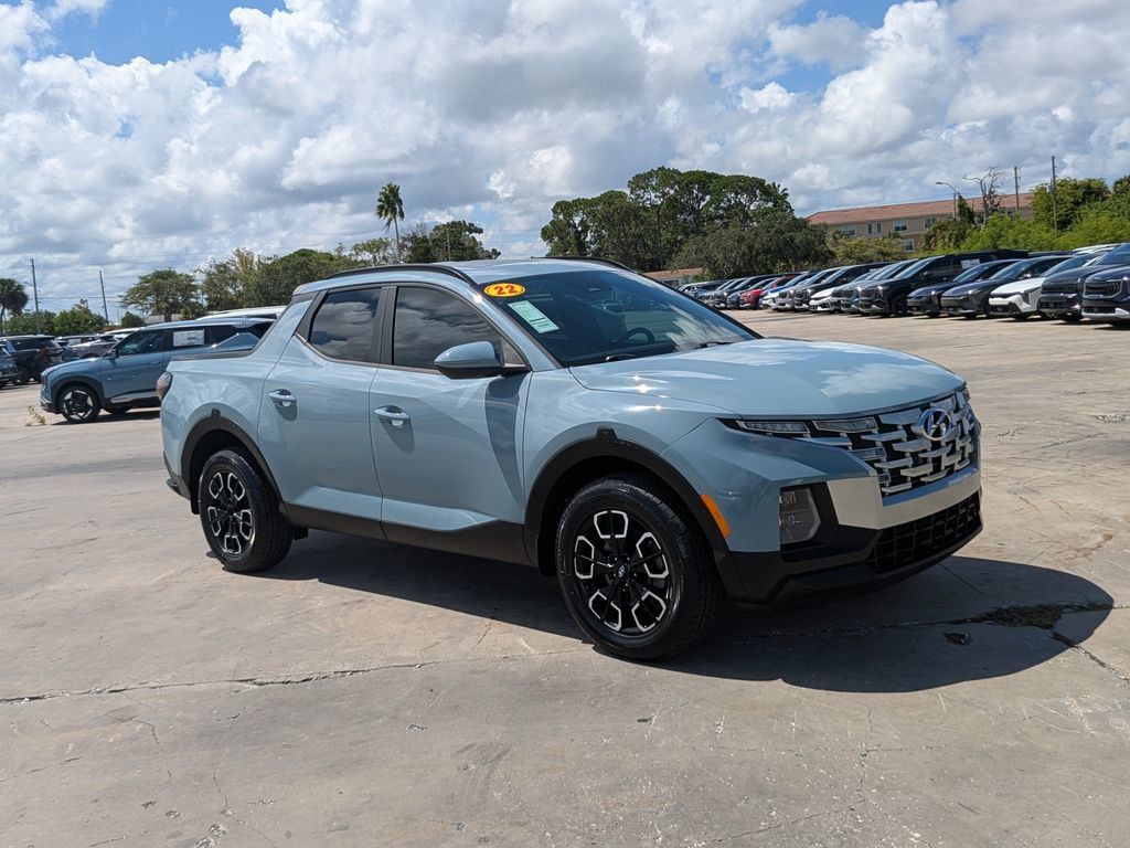 Used 2022 Hyundai Santa Cruz SEL Premium AWD/4WD image 2