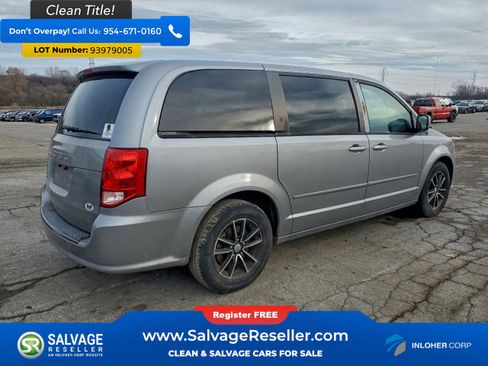 Used 2014 Dodge Grand Caravan SXT w/ UConnect Hands-Free Group image 4