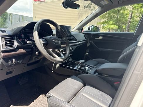 Used 2024 Audi Q5 2.0T Premium Plus AWD/4WD image 10
