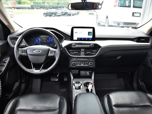 Certified 2020 Ford Escape SE Sport AWD/4WD image 4