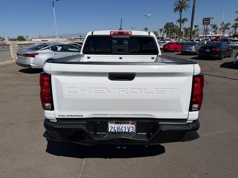 Used 2023 Chevrolet Colorado Trail Boss w/ Technology Package AWD/4WD image 5
