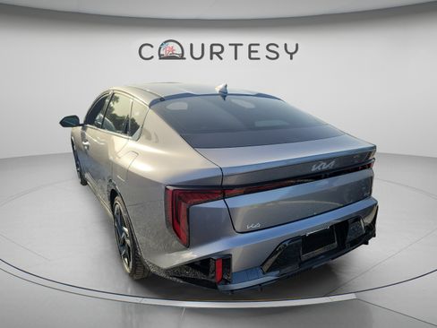 New 2026 Kia K4 GT-Line FWD image 2