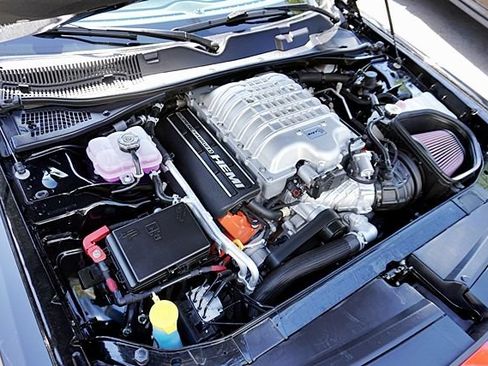 Used 2023 Dodge Challenger SRT Hellcat w/ Plus Package RWD image 41