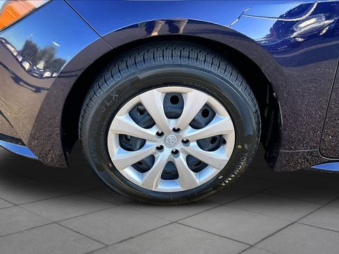 Used 2024 Toyota Corolla LE FWD image 10