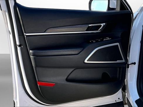 Used 2022 Kia Telluride EX w/ EX Premium Package FWD image 23