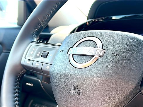 New 2026 Nissan Pathfinder SL w/ Cargo Package FWD image 21