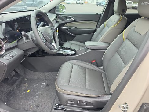 New 2026 Chevrolet Trax ACTIV w/ Driver Confidence Package FWD image 15