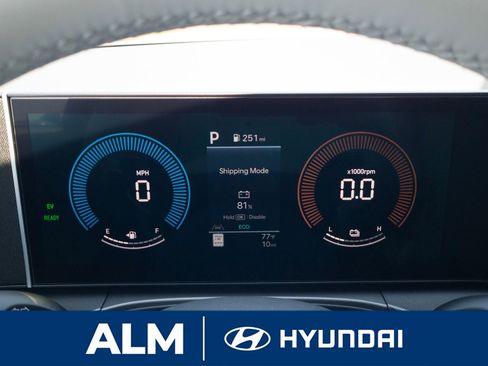 New 2026 Hyundai Santa Fe SE image 24