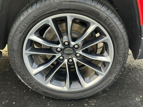 Used 2022 Jeep Wagoneer Series III w/ Premium Group I image 6