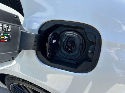 Used 2024 Mercedes-Benz S 63 AMG S image 40