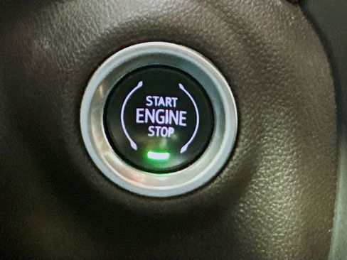 Used 2022 Chevrolet Silverado 2500 LTZ w/ LTZ Plus Package image 17