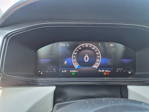 Used 2025 Volkswagen Taos S AWD/4WD image 16