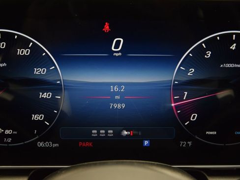 Used 2026 Mercedes-Benz GLC 300 image 29