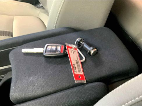 Used 2018 Honda Civic LX image 12