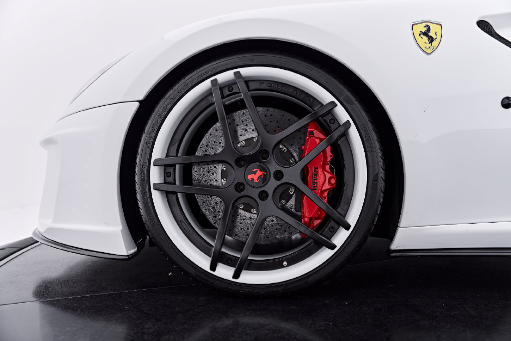 Used 2009 Ferrari 599 GTB Fiorano RWD image 3