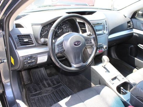 Used 2012 Subaru Outback 2.5i Premium w/ All-Weather Pkg AWD/4WD image 13