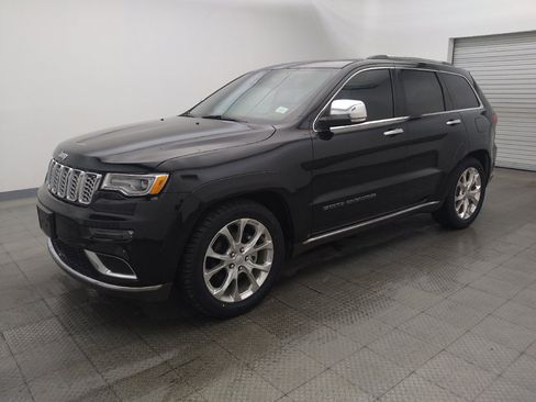Used 2020 Jeep Grand Cherokee Summit AWD/4WD image 2