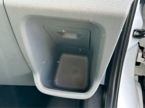 Used 2016 Ford Transit 250 130 Medium Roof image 14