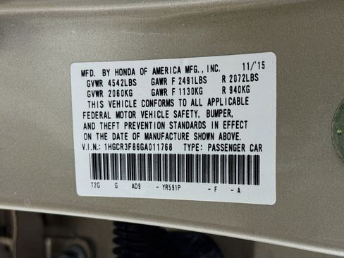 Used 2016 Honda Accord EX-L image 39