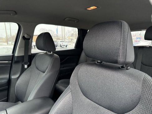 Used 2022 Hyundai Santa Fe SEL w/ Cargo Package image 7