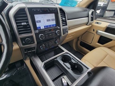 Used 2021 Ford F250 Lariat w/ Lariat Ultimate Package image 33