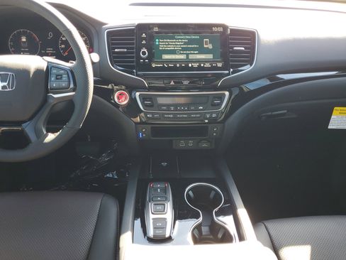 New 2026 Honda Ridgeline Black Edition image 16