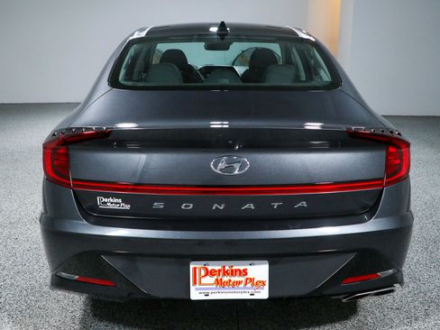 Used 2020 Hyundai Sonata SEL w/ Convenience + Sunroof Package FWD image 8
