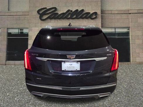 Used 2023 Cadillac XT5 Premium Luxury image 4