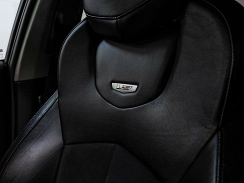 Used 2011 Cadillac CTS V image 37