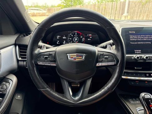 Used 2021 Cadillac CT5 V w/ Premium Package RWD image 24