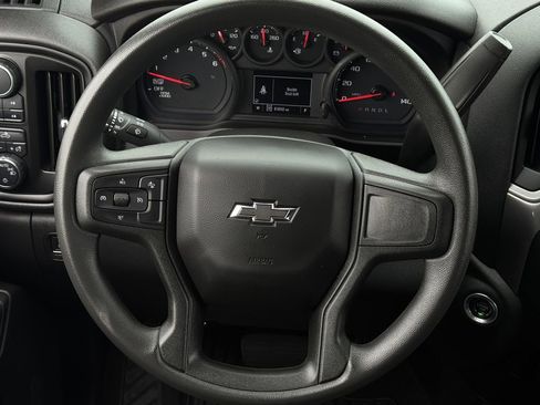 Used 2023 Chevrolet Silverado 1500 Custom Trail Boss AWD/4WD image 14