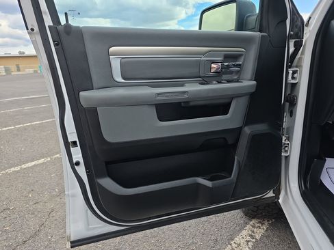 Used 2017 RAM 1500 Big Horn AWD/4WD image 10