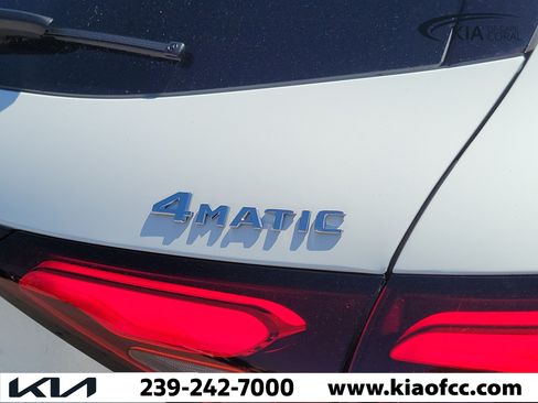 Used 2025 Mercedes-Benz GLC 300 4MATIC image 10
