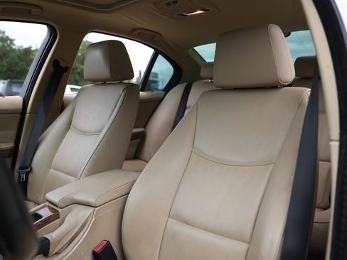 Used 2007 BMW 328i Sedan RWD image 6