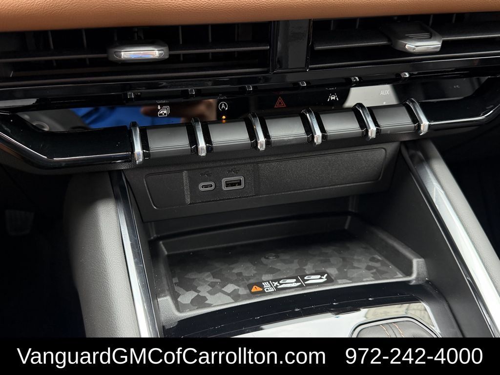 New 2026 GMC Canyon AT4 w/ Technology Plus Package AWD/4WD image 17
