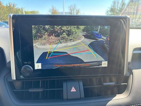 New 2025 Toyota RAV4 XLE image 30