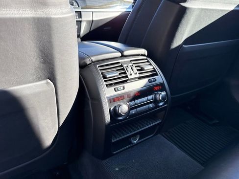 Used 2016 BMW M5 image 23