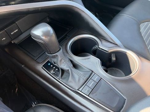 Used 2024 Toyota Camry SE FWD image 24