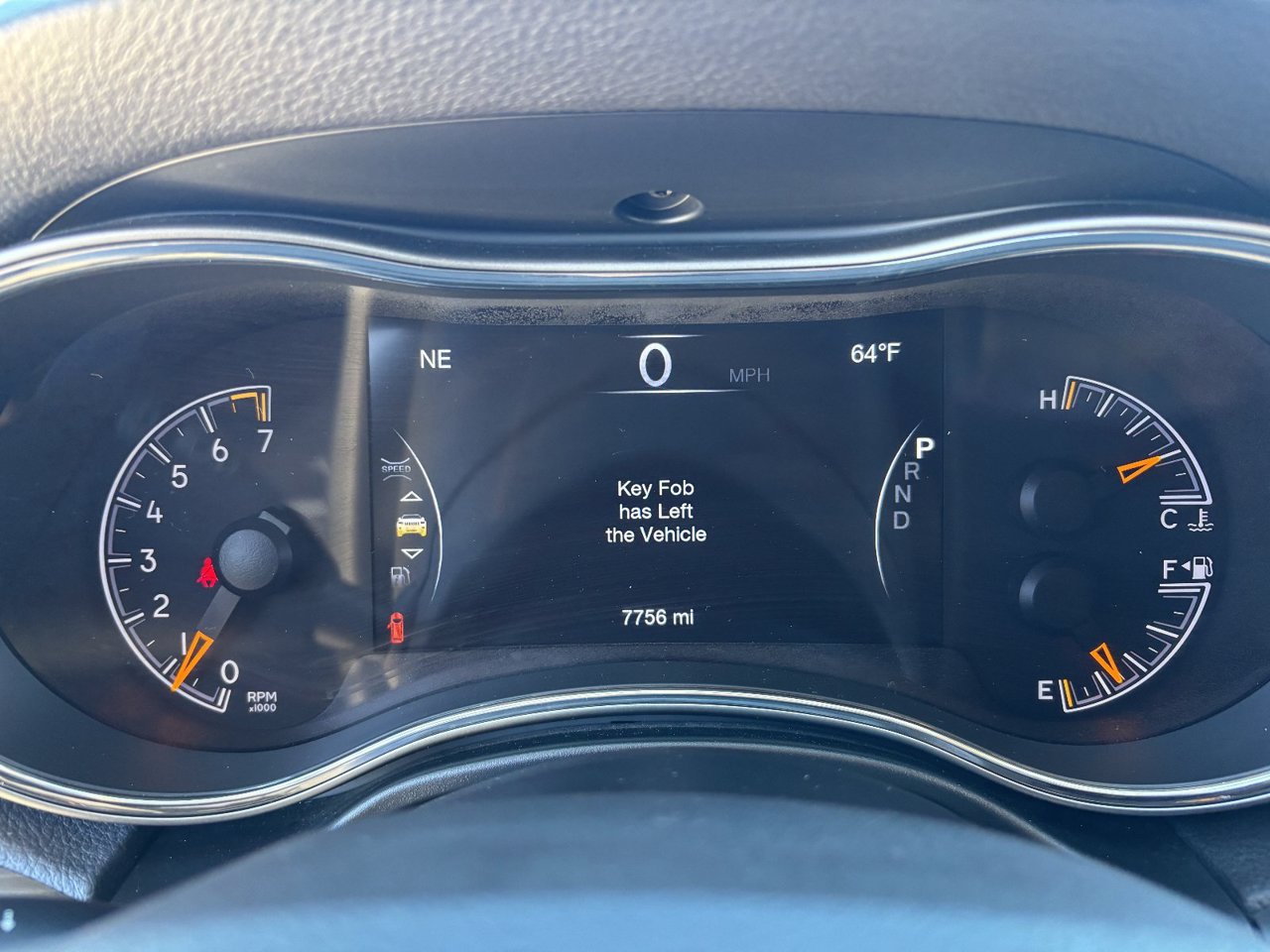 Used 2021 Jeep Grand Cherokee Laredo AWD/4WD image 27